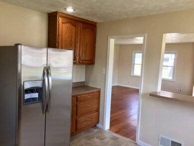 350 N 14th Ave, Beech Grove, IN 46107 - photo 5