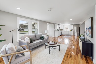 415 Maple St, Danielson, CT 06239 - photo 4