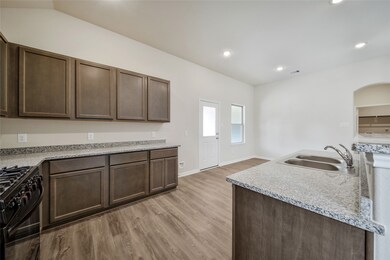 11045 Patriot Ct, Cleveland, TX 77328 - photo 6