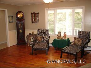 25 Fieldcrest Cir, Asheville, NC 28806 - photo 3