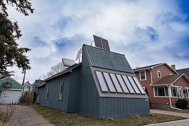 1010 7th St, Winona, MN 55987 - photo 2