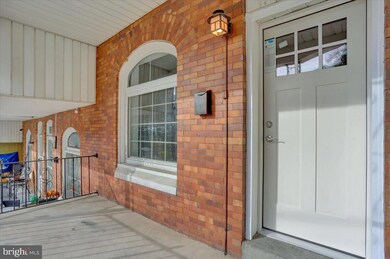 1353 Walnut St, Reading, PA 19604 - photo 3