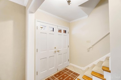 5979 Fawnridge Ct, Cincinnati, OH 45239 - photo 3