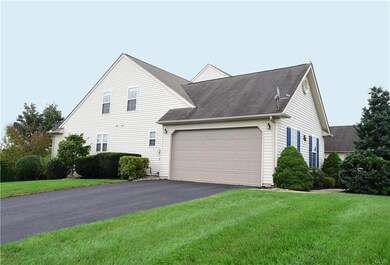 2163 Rolling Meadow Dr, Macungie, PA 18062 - photo 4