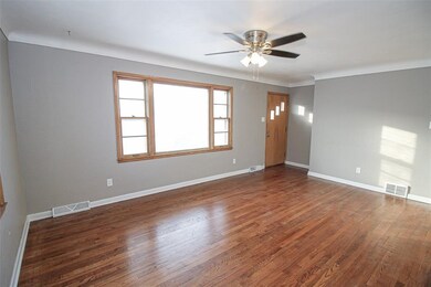 119 15th St NW, Cedar Rapids, IA 52405 - photo 6