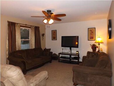 Enter this addorible home and know that you can mo