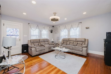 75 Randolph Ave, Tiverton, RI 02878 - photo 4