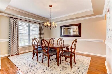 Formal Dining Room with Tray Ceiling, Crown Moldin