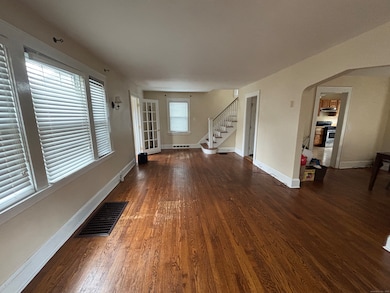 45 Queens Ave, Stratford, CT 06614 - photo 6