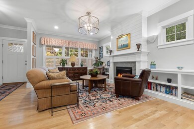 13 Sylvester St, Newburyport, MA 01950 - photo 2