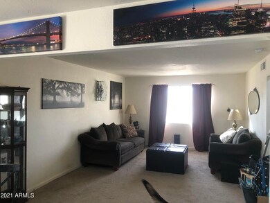 FamilyRoom_1