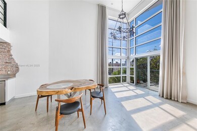 7700 Collins Ave unit 2, Miami Beach, FL 33141 - photo 2