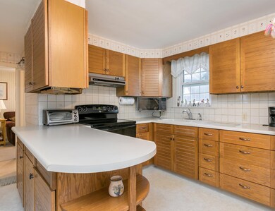 112 New York Ave, South Portland, ME 04106 - photo 5