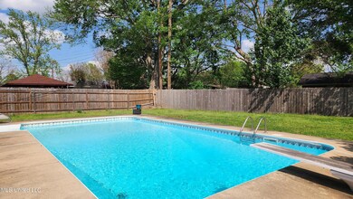 309 Lindberg Ave, Natchez, MS 39120 - photo 7