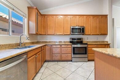 7421 S Kachina Dr, Tempe, AZ 85283 - photo 6