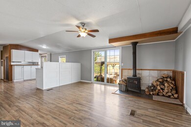 8411 Granite Springs Rd, Spotsylvania, VA 22551 - photo 5