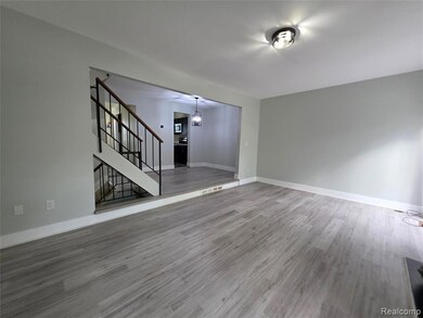 1812 Brentwood Dr unit Suite 100, Troy, MI 48098 - photo 6