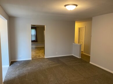 3207 Oak Ct, Hazel Crest, IL 60429 - photo 6