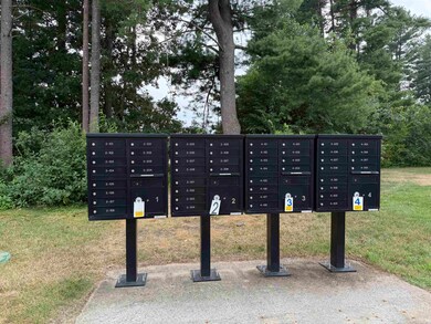 2 Roedean Dr unit Building A, Unit 106, Nashua, NH 03063 - photo 4