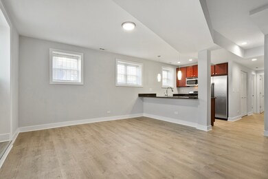 7367 N Ashland Blvd unit G, Chicago, IL 60626 - photo 4