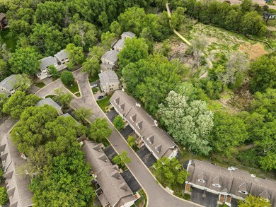 4930 Bayswater Rd, Minnetonka, MN 55345 - photo 3