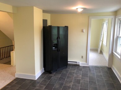 27 Ashuelot St unit C, Winchester, NH 03470 - photo 4