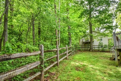 32 Smoke Tree Rd, Candler, NC 28715 - photo 7