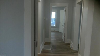 1207 Vernon Place, High Point, NC 27260 - photo 6