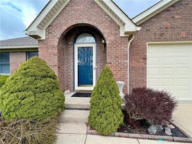 5799 Kensington Cir, Plainfield, IN 46168 - photo 4