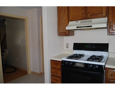117 Providence St unit B, Millville, MA 01529 - photo 3