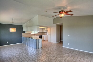 1912 Grandview Ave, Redding, CA 96001 - photo 7