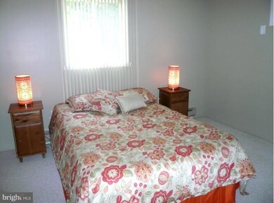 8924 Cuckold Point Rd, Sparrows Point, MD 21219 - photo 3
