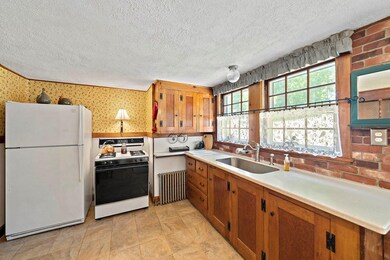 924 Front St, South Weymouth, MA 02190 - photo 6