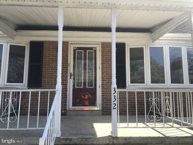 332 Roosevelt Ave, Reading, PA 19605 - photo 6