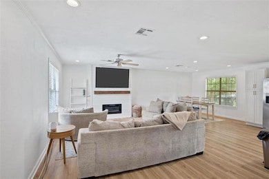 4430 Tamarack St, Lake Charles, LA 70605 - photo 5