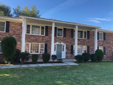 530 Whispering Hills Dr unit 3, Hendersonville, NC 28792 - photo 2