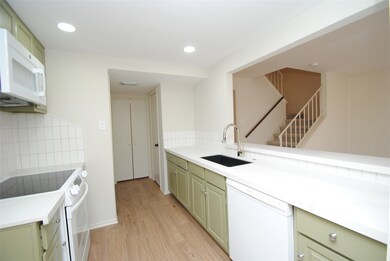 14333 Misty Meadow Ln, Houston, TX 77079 - photo 6