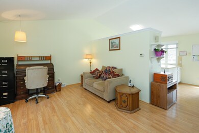 223 E Van Bruggen Dr-104