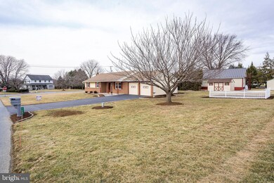 125 Sunset Rd, New Holland, PA 17557 - photo 3