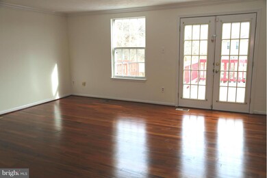 13966 Winding Ridge Ln, Centreville, VA 20121 - photo 5