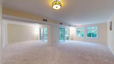 Den & Flex room