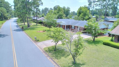 1915 Robinhood Rd, Albany, GA 31707 - photo 6