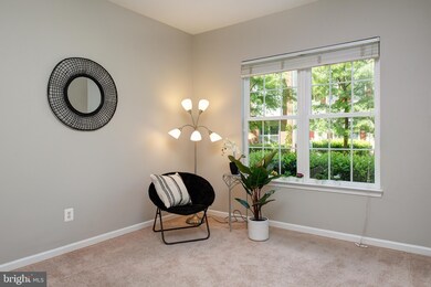 42768 Atchison Terrace, Chantilly, VA 20152 - photo 4