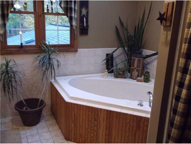 Master Bath/Spa.