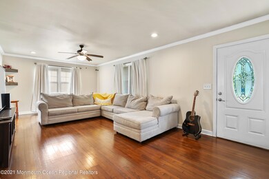 33 Myrtle Ave, Long Branch, NJ 07740 - photo 4
