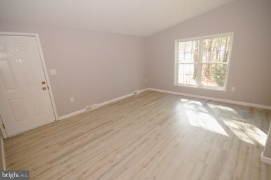 22 Skyline Dr, Sicklerville, NJ 08081 - photo 6