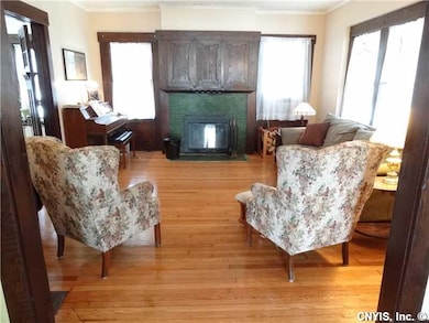 Living Room.