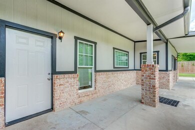 new windows, new paint, recent renovation