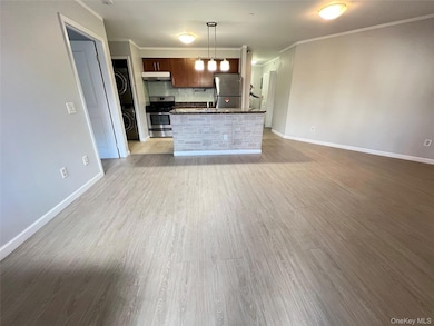 6070 Woodhaven Blvd unit 3H, Elmhurst, NY 11373 - photo 7