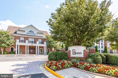 Bryson At Woodland Park unit 302, Herndon, VA 20171 - photo 3